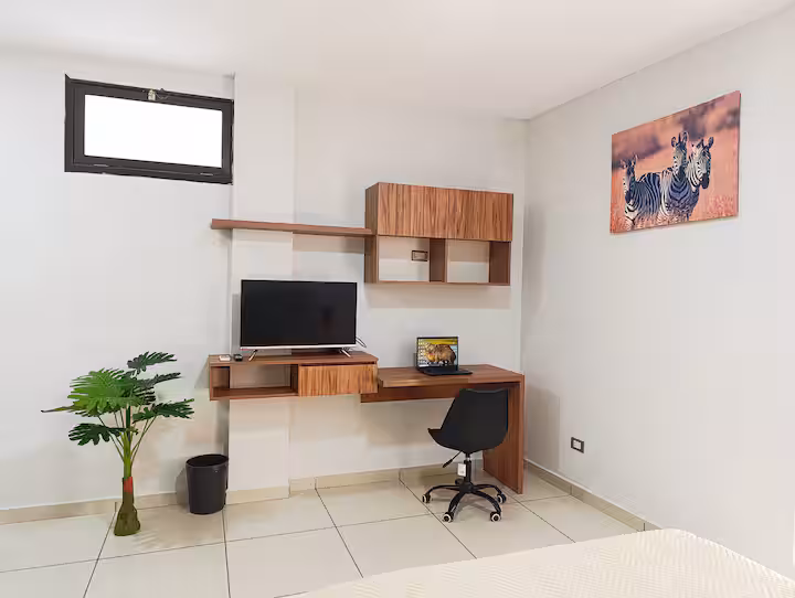 A/C Studio — cama de 2 plazas, baño privado — 5