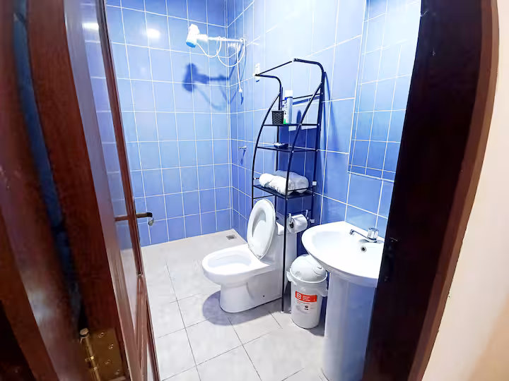Céntrico Studio — A/C, wifi, baño privado — 4