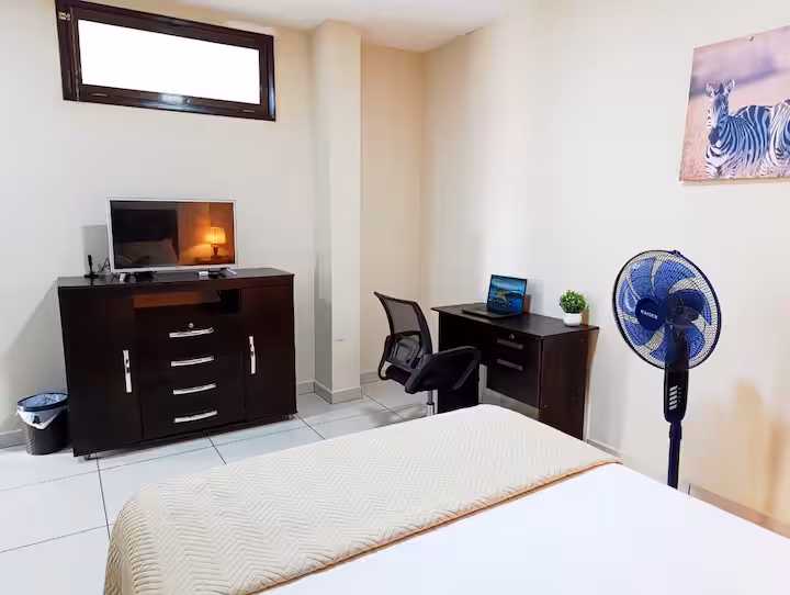 Express Studio — baño privado, wifi, TV — 5